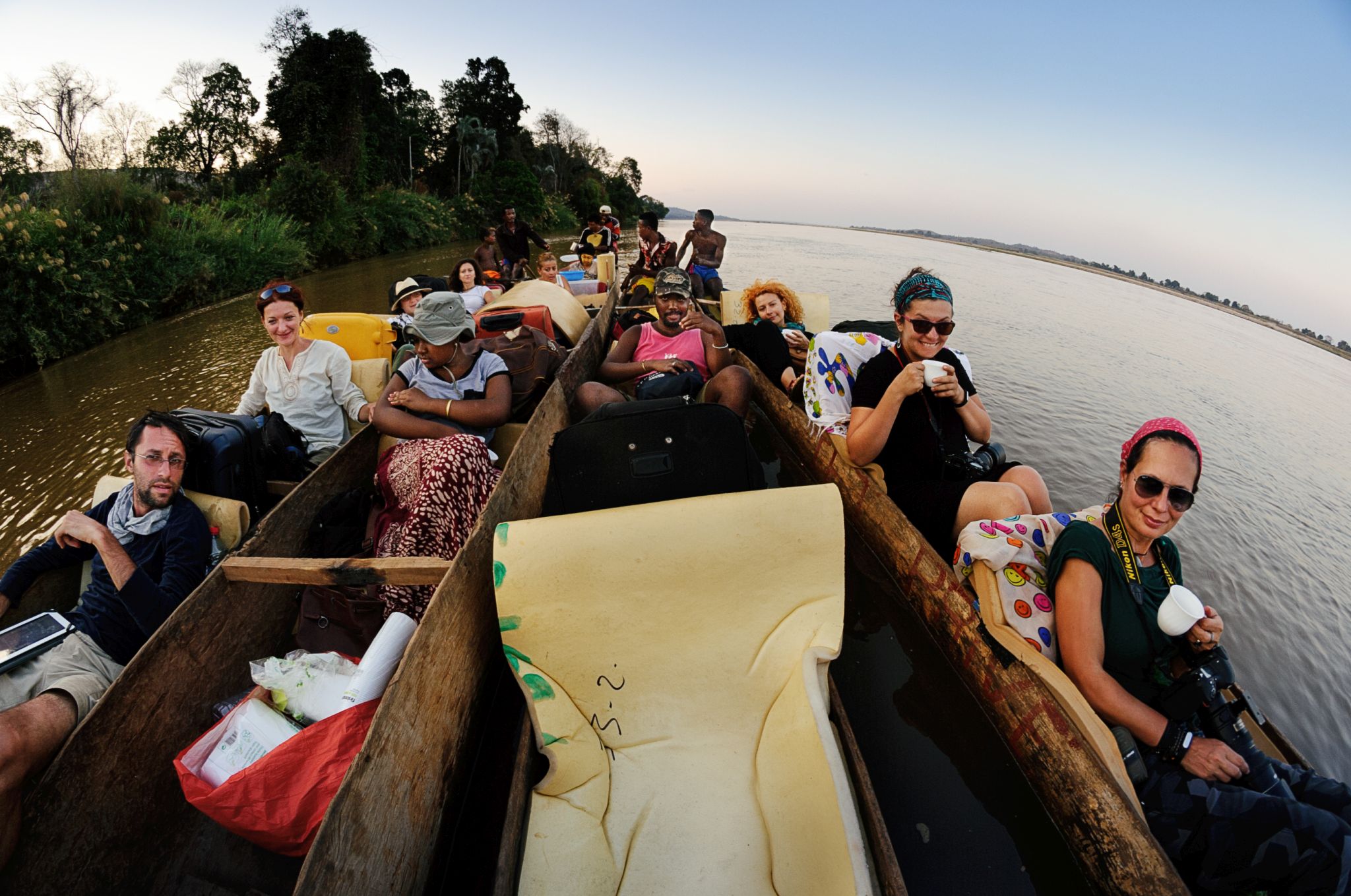 Madagascar - expeditie foto intr-o alta lume