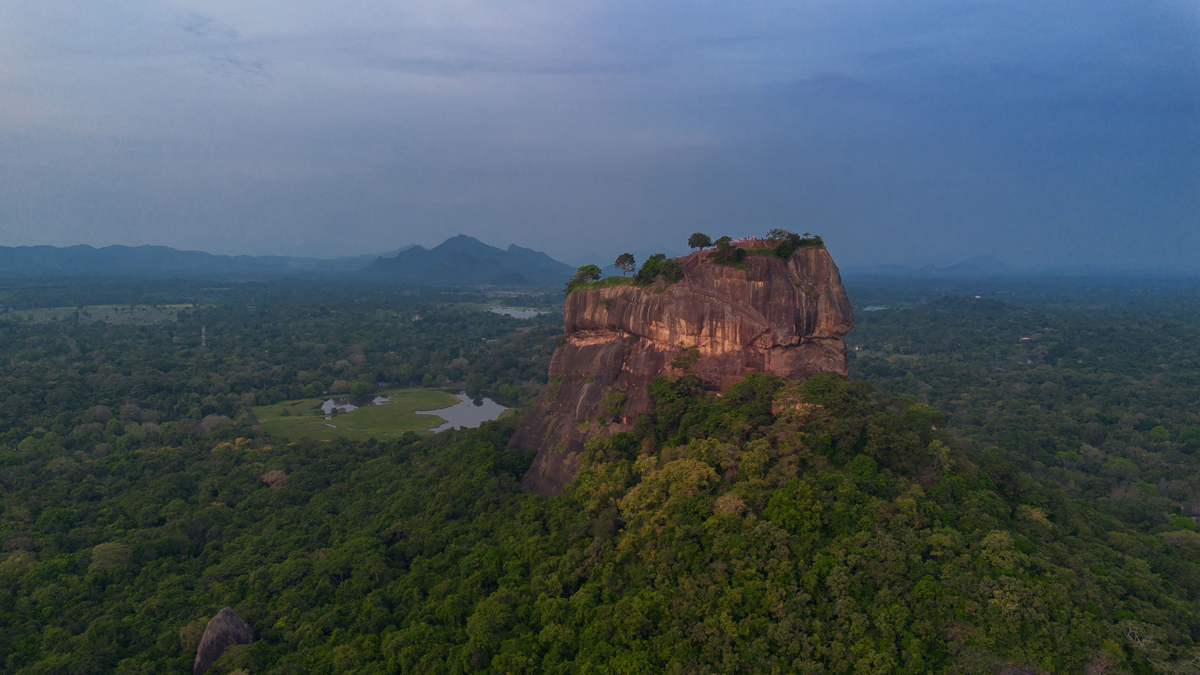 Our way to Sri Lanka cu Gina Buliga și Alin Anghelovici