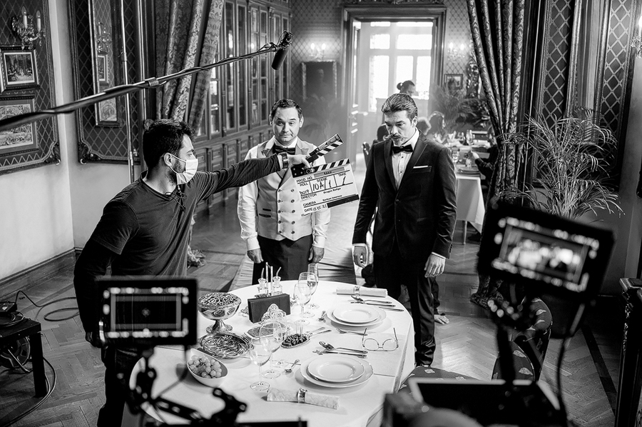 Behind The Scenes - un proiect Gina Buliga
