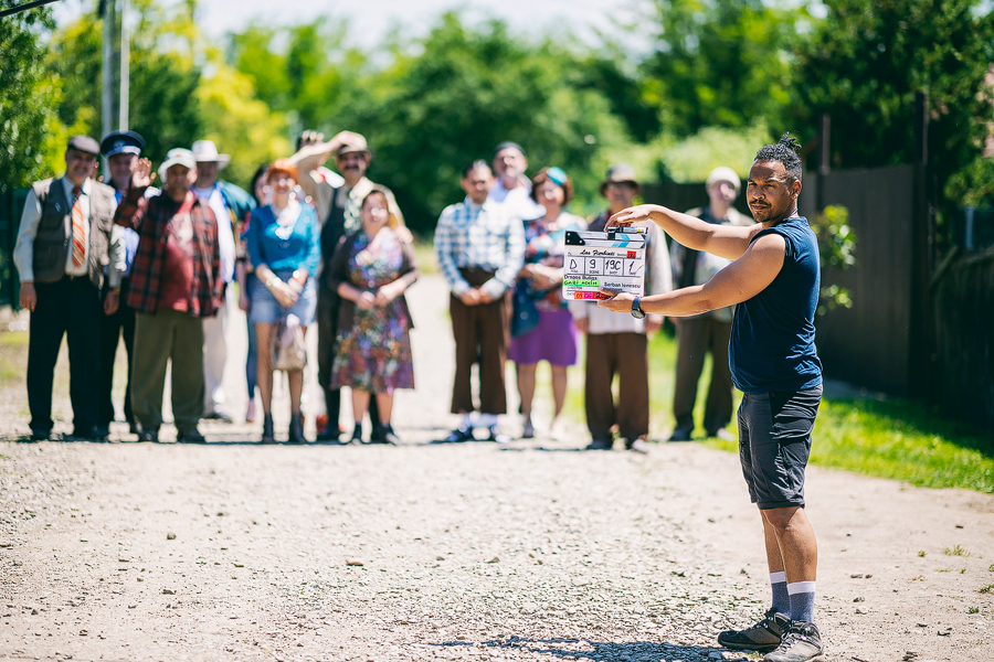 Behind The Scenes - un proiect Gina Buliga