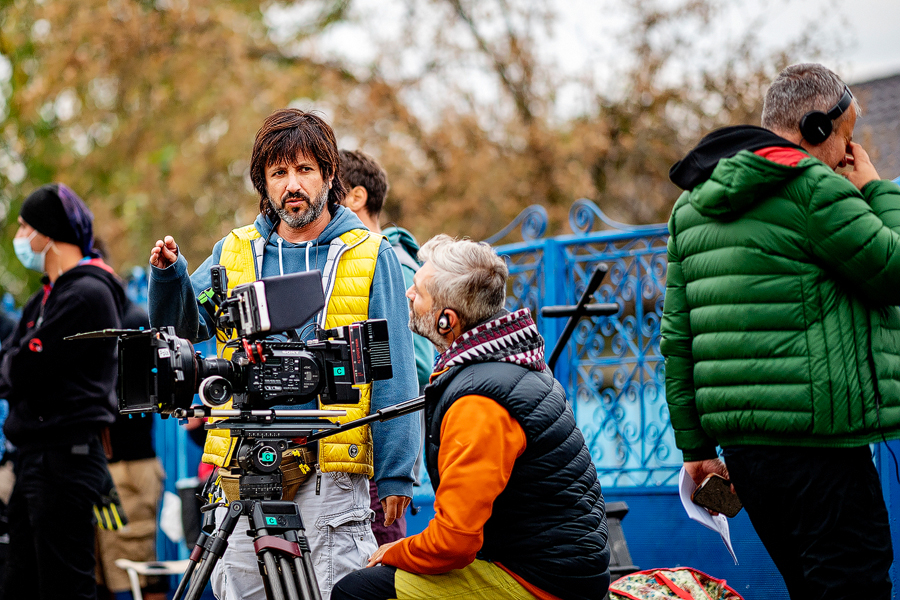 Behind The Scenes - un proiect Gina Buliga