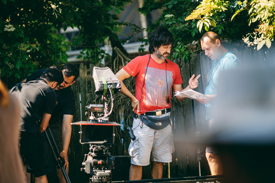 Behind The Scenes - un proiect Gina Buliga