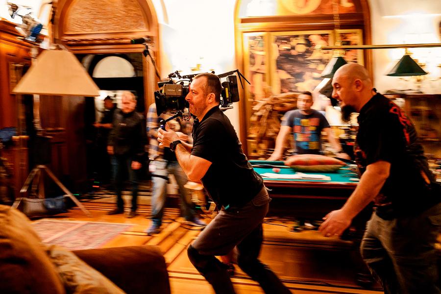 Behind The Scenes - un proiect Gina Buliga
