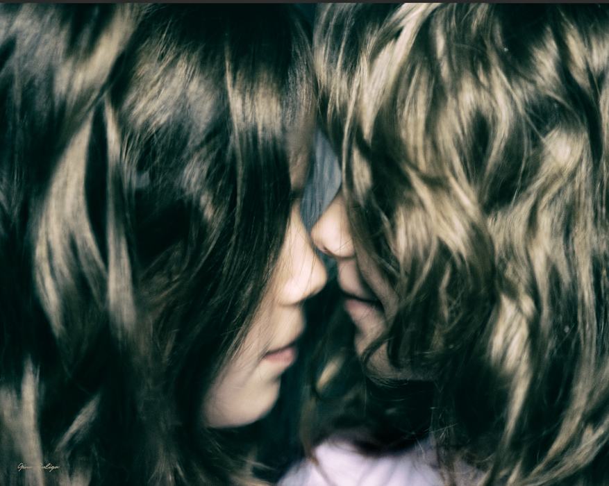 Daughters - un proiect Gina Buliga